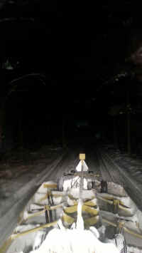 Houghton_Lake_Trail_01211303.jpg (229580 bytes)