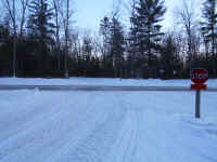 American_Oak-Resort_Trail_Feb192015_04.jpg (479308 bytes)