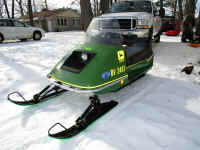 1972 John Deere 500 02.JPG (1124798 bytes)